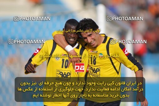 2200999, Tehran, Iran, Iran Pro League، Persian Gulf Cup، 2009-10 season، Second Leg، Week 30، Steel Azin 2 v ۱ Sepahan on 2010/04/04 at Shahid Dastgerdi Stadium