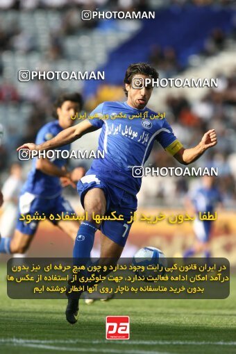 2201363, Tehran, Iran, Iran Pro League، Persian Gulf Cup، 2009-10 season، Second Leg، Week 31، Esteghlal ۱ v ۰ Zob Ahan Esfahan on 2010/04/19 at Azadi Stadium