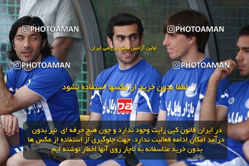 2201835, Bushehr, Iran, Iran Pro League، Persian Gulf Cup، 2009-10 season، Second Leg، Week 32، Shahin Boushehr ۰ v ۱ Esteghlal on 2010/05/02 at Shahid Beheshti Stadium