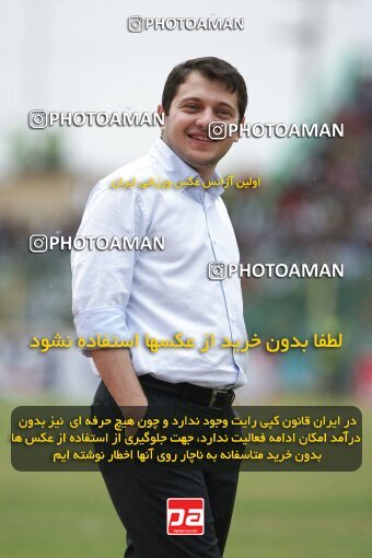 2201913, Bushehr, Iran, Iran Pro League، Persian Gulf Cup، 2009-10 season، Second Leg، Week 32، Shahin Boushehr ۰ v ۱ Esteghlal on 2010/05/02 at Shahid Beheshti Stadium