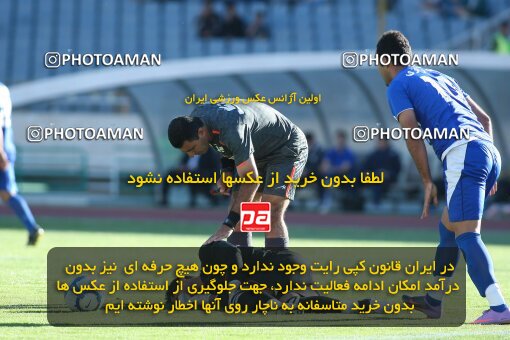 2201965, Tehran, Iran, Iran Pro League، Persian Gulf Cup، 2009-10 season، Second Leg، Week 33، Esteghlal ۱ v ۰ Rah Ahan on 2010/05/06 at Azadi Stadium