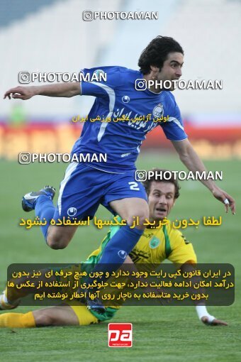 2202135, Tehran, Iran, Iran Pro League، Persian Gulf Cup، 2009-10 season، Second Leg، Week 33، Esteghlal ۱ v ۰ Rah Ahan on 2010/05/06 at Azadi Stadium