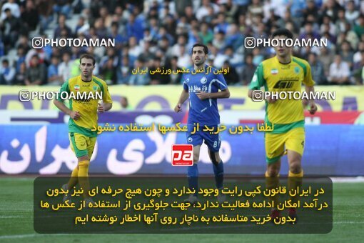 2202172, Tehran, Iran, Iran Pro League، Persian Gulf Cup، 2009-10 season، Second Leg، Week 33، Esteghlal ۱ v ۰ Rah Ahan on 2010/05/06 at Azadi Stadium