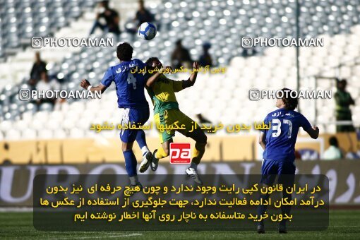 2202159, Tehran, Iran, Iran Pro League، Persian Gulf Cup، 2009-10 season، Second Leg، Week 33، Esteghlal ۱ v ۰ Rah Ahan on 2010/05/06 at Azadi Stadium