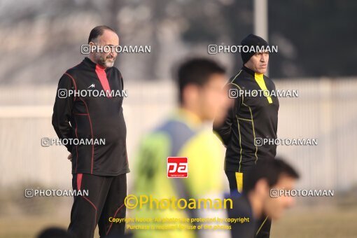 1924885, Tehran, Iran, Nirouhaye Mosallah National Football Team Training Session on 2013/01/07 at Iran National Football Center