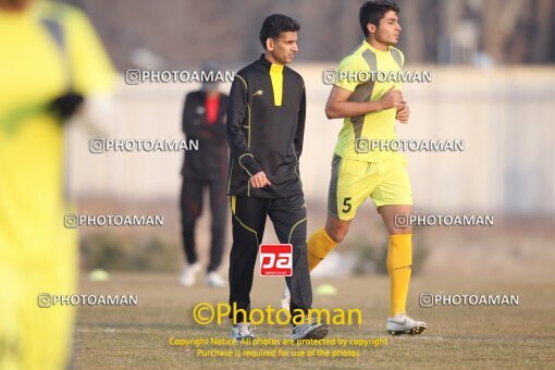 1924892, Tehran, Iran, Nirouhaye Mosallah National Football Team Training Session on 2013/01/07 at Iran National Football Center