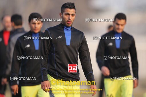 1924909, Tehran, Iran, Nirouhaye Mosallah National Football Team Training Session on 2013/01/07 at Iran National Football Center