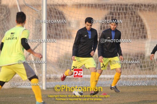 1924916, Tehran, Iran, Nirouhaye Mosallah National Football Team Training Session on 2013/01/07 at Iran National Football Center