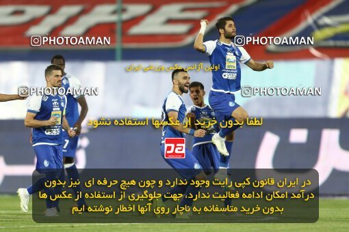 1977941, Tehran, Iran, Semi-Finals جام حذفی فوتبال ایران, Khorramshahr Cup, Persepolis (3) 2 v 2 (6) Esteghlal on 2020/08/26 at Azadi Stadium