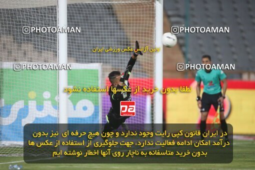 2069289, Tehran, Iran, 2020–21 Iranian Hazfi Cup, Eighth final, Khorramshahr Cup, Persepolis (3) 0 v 0 (4) Esteghlal on 2021/07/15 at Azadi Stadium