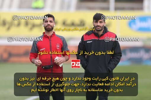 1997952, Tehran, Iran, Iran Pro League، Persian Gulf Cup، 2021-2022 season، First Leg، Week 10، Paykan ۱ v 3 Persepolis on 2021/12/15 at Shahid Dastgerdi Stadium