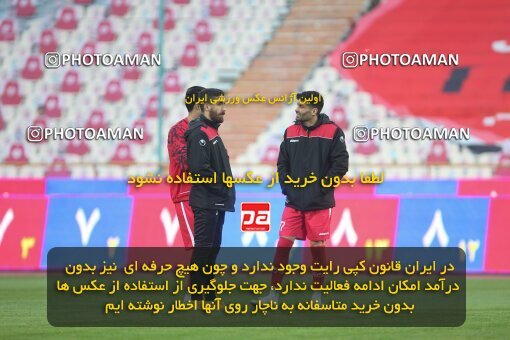 1998191, Tehran, Iran, Iran Pro League، Persian Gulf Cup، 2021-2022 season، First Leg، Week 11، Persepolis 2 v ۰ Zob Ahan Esfahan on 2021/12/24 at Azadi Stadium