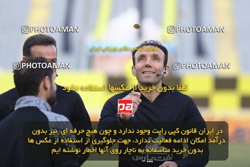 1998228, Arak, Iran, Iran Pro League، Persian Gulf Cup، 2021-2022 season، First Leg، Week 12، Sepahan ۰ v ۱ Persepolis on 2021/12/29 at Arak Imam Khomeini Stadium