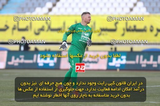 1998240, Arak, Iran, Iran Pro League، Persian Gulf Cup، 2021-2022 season، First Leg، Week 12، Sepahan ۰ v ۱ Persepolis on 2021/12/29 at Arak Imam Khomeini Stadium