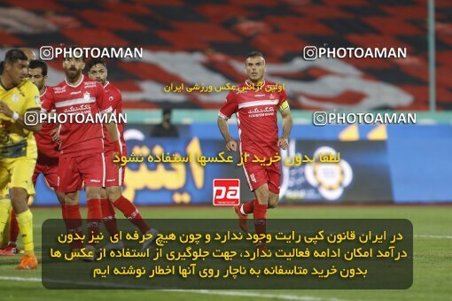 1998460, Tehran, Iran, لیگ برتر فوتبال ایران، Persian Gulf Cup، Week 15، First Leg، Persepolis 1 v 0 Fajr-e Sepasi Shiraz on 2022/01/13 at Azadi Stadium