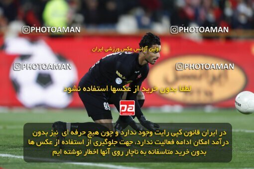 2000017, Tehran, Iran, لیگ برتر فوتبال ایران، Persian Gulf Cup، Week 23، Second Leg، Persepolis 1 v 1 Esteghlal on 2022/03/17 at Azadi Stadium