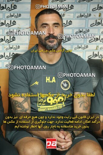 1929397, Tehran, Iran, Iran Pro League، Persian Gulf Cup، 2022-2023 season، First Leg، Week 2، Sepahan 2 v ۱ Nassaji Mazandaran F.C on 2022/08/18 at Naghsh-e Jahan Stadium