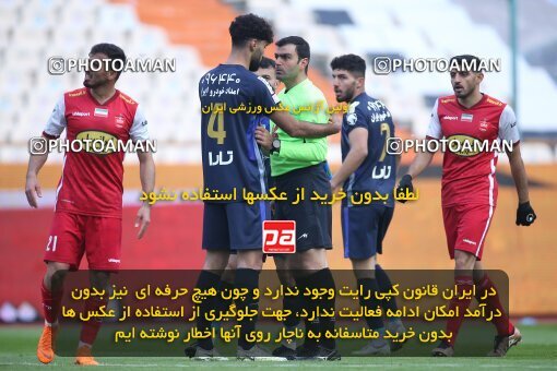 1961146, Tehran, Iran, لیگ برتر فوتبال ایران، Persian Gulf Cup، Week 13، First Leg، 2022/12/25، Persepolis 0 - 0 Paykan