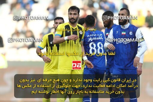 1980205, Tehran, Iran, Iran Pro League، Persian Gulf Cup، 2022-2023 season، Second Leg، Week 19، Esteghlal 3 v ۱ Naft M Soleyman on 2023/02/07 at Azadi Stadium