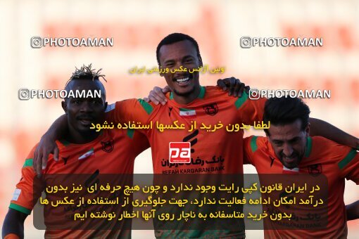 1986367, Rafsanjan, Iran, Iran Pro League، Persian Gulf Cup، 2022-2023 season، Second Leg، Week 22، Mes Rafsanjan 4 v ۰ Sanat Naft Abadan on 2023/03/05 at ورزشگاه شهدای رفسنجان