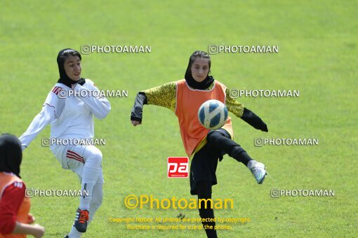 2044112, Rasht, Iran, Iran تیم ملی فوتبال نوجوانان بانوان Training Session on 2023/06/16 at Shahid Dr. Azodi Stadium