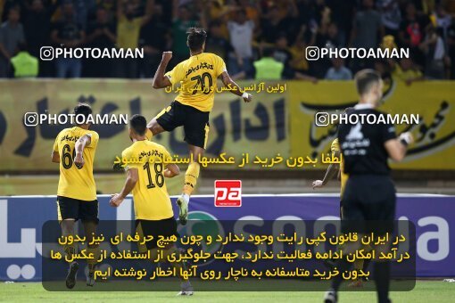 2073947, Isfahan, Iran, Iran Pro League، Persian Gulf Cup، 2023-2024 season، First Leg، Week 1، Sepahan 3 v ۱ Tractor S.C. on 2023/08/10 at Naghsh-e Jahan Stadium