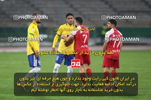 2135323, Tehran, Iran, Iran Pro League، Persian Gulf Cup، 2023-2024 season، First Leg، Week 9، Persepolis 2 v 2 Sanat Naft Abadan on 2023/11/02 at Azadi Stadium