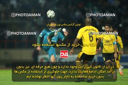 2177783, Qazvin, Iran, Iran Pro League، Persian Gulf Cup، 2023-2024 season، First Leg، Week 15، Shams Azar F.C. ۱ v ۰ Sepahan on 2024/01/01 at ورزشگاه سردار آزادگان