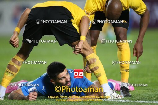 2212180, lsfahann,Mobarakeh, Iran, AFC Champions League 2023, Eighth final, Going Play, Sepahan 1 v 3 Al-Hilal FC on 2024/02/15 at Naghsh-e Jahan Stadium