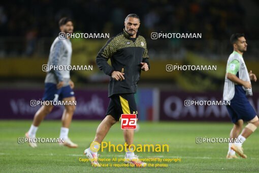 2212255, lsfahann,Mobarakeh, Iran, AFC Champions League 2023, Eighth final, Going Play, Sepahan 1 v 3 Al-Hilal FC on 2024/02/15 at Naghsh-e Jahan Stadium