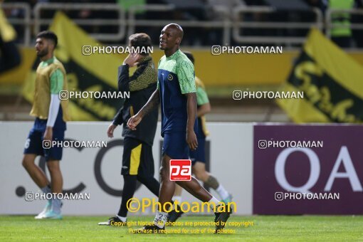 2212271, lsfahann,Mobarakeh, Iran, AFC Champions League 2023, Eighth final, Going Play, Sepahan 1 v 3 Al-Hilal FC on 2024/02/15 at Naghsh-e Jahan Stadium