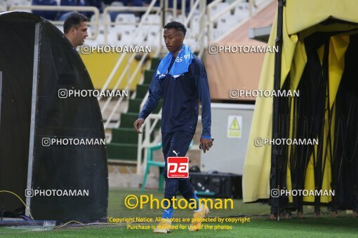 2212302, lsfahann,Mobarakeh, Iran, AFC Champions League 2023, Eighth final, Going Play, Sepahan 1 v 3 Al-Hilal FC on 2024/02/15 at Naghsh-e Jahan Stadium