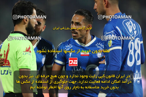 2271124, Tehran, Iran, Iran Pro League، Persian Gulf Cup، 2023-2024 season، Second Leg، Week 26، Esteghlal 2 v ۱ Zob Ahan Esfahan on 2024/05/06 at Azadi Stadium