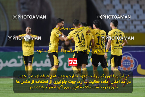 2293934, Isfahan, Iran, Iran Pro League، Persian Gulf Cup، 2023-2024 season، Second Leg، Week 30، Sepahan 4 v ۱ Shams Azar F.C. on 2024/06/01 at Naghsh-e Jahan Stadium