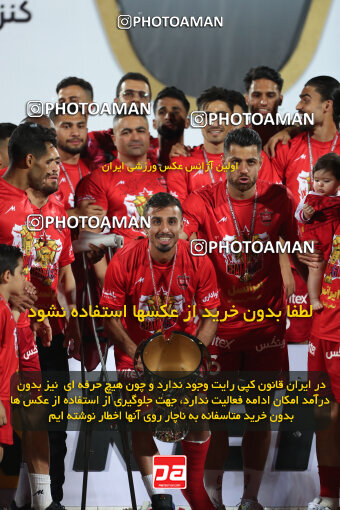 2287572, Tehran, Iran, Iran pro league, 2023-2024، Persian Gulf Cup، Week 30، Second Leg، Persepolis's Trophy Ceremony on 2024/06/01 at Azadi Stadium